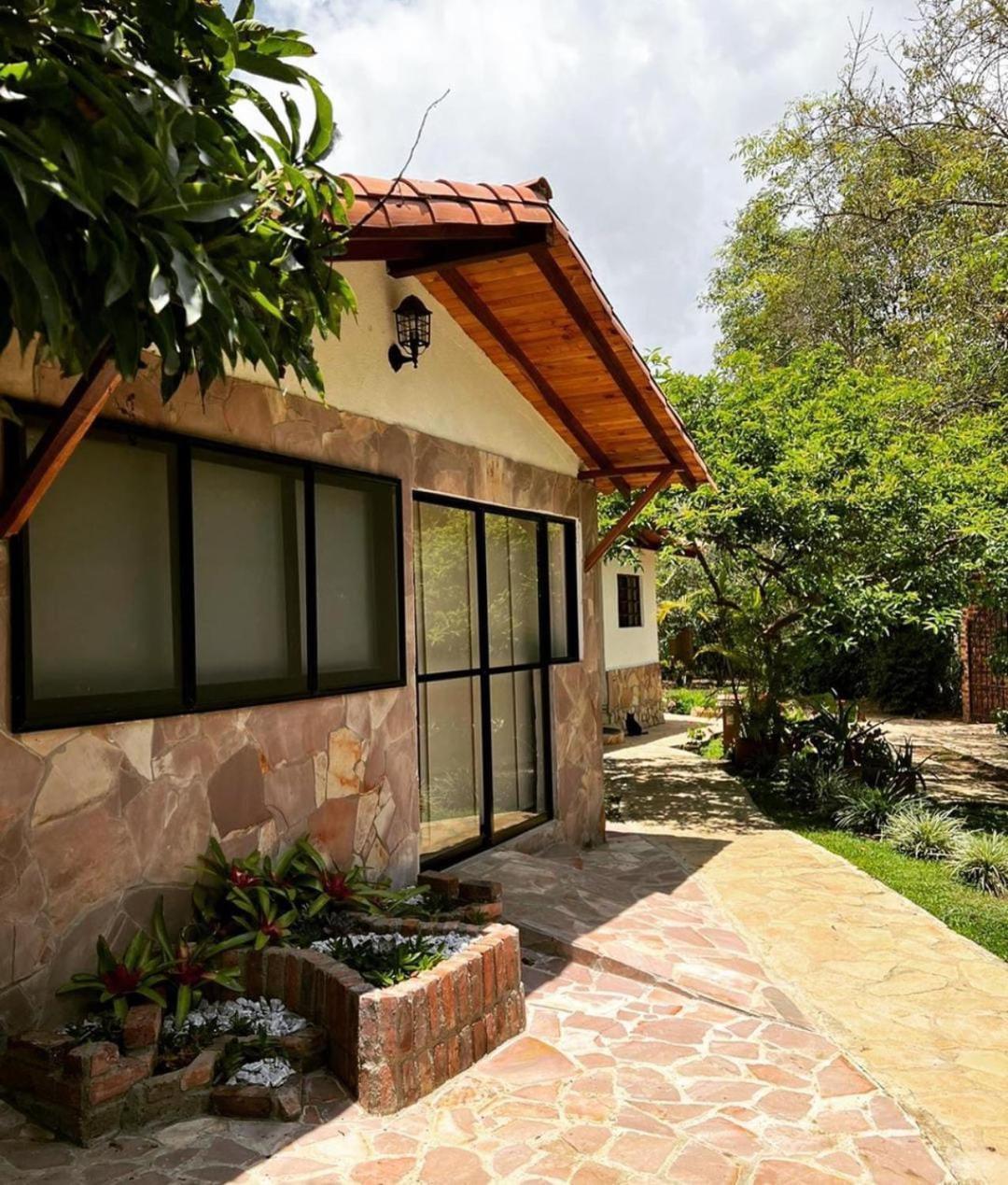 Cabanas La Carolina - Mesa De Los Santos エクステリア 写真