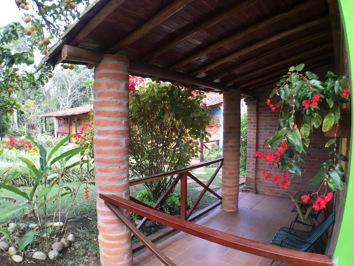 Cabanas La Carolina - Mesa De Los Santos エクステリア 写真