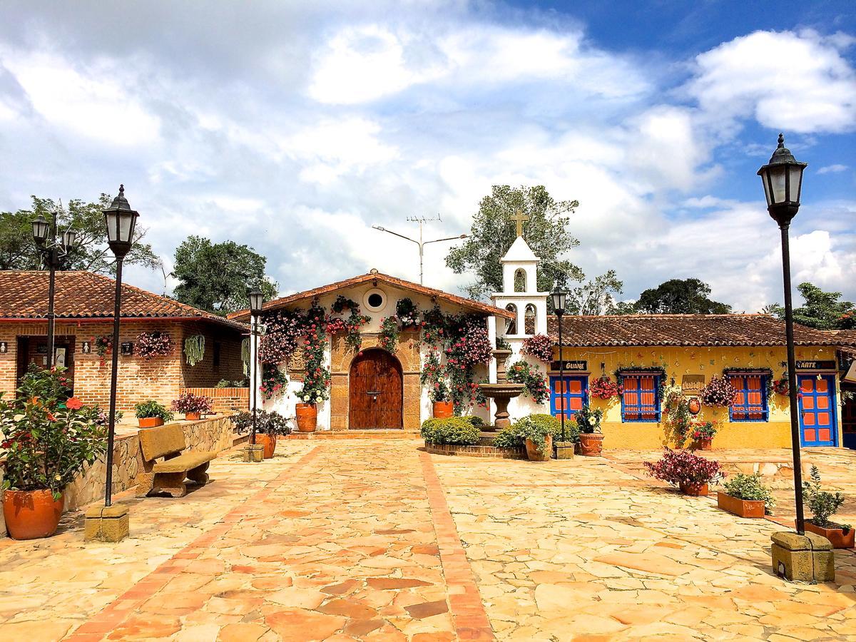 Cabanas La Carolina - Mesa De Los Santos エクステリア 写真