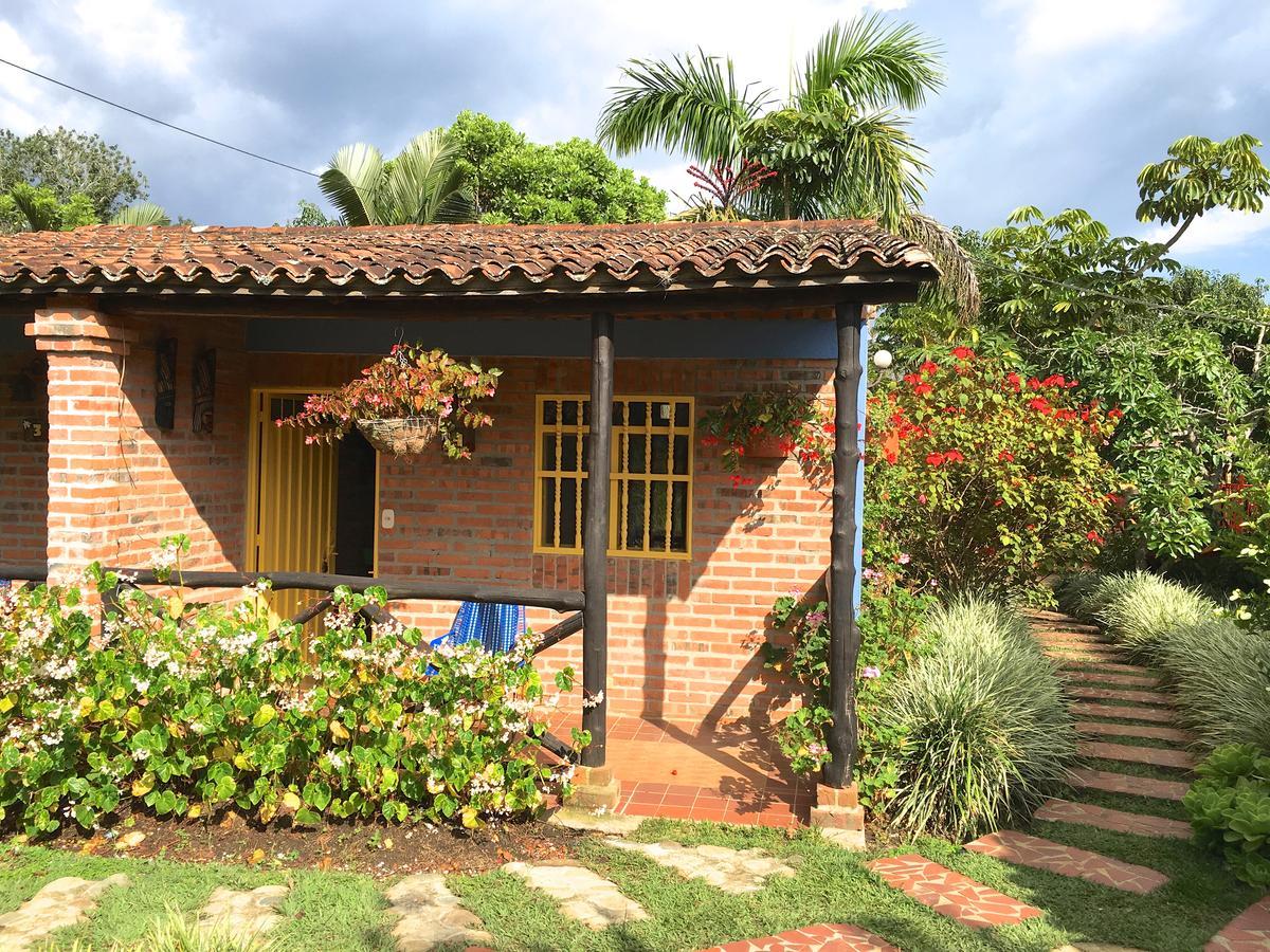 Cabanas La Carolina - Mesa De Los Santos エクステリア 写真