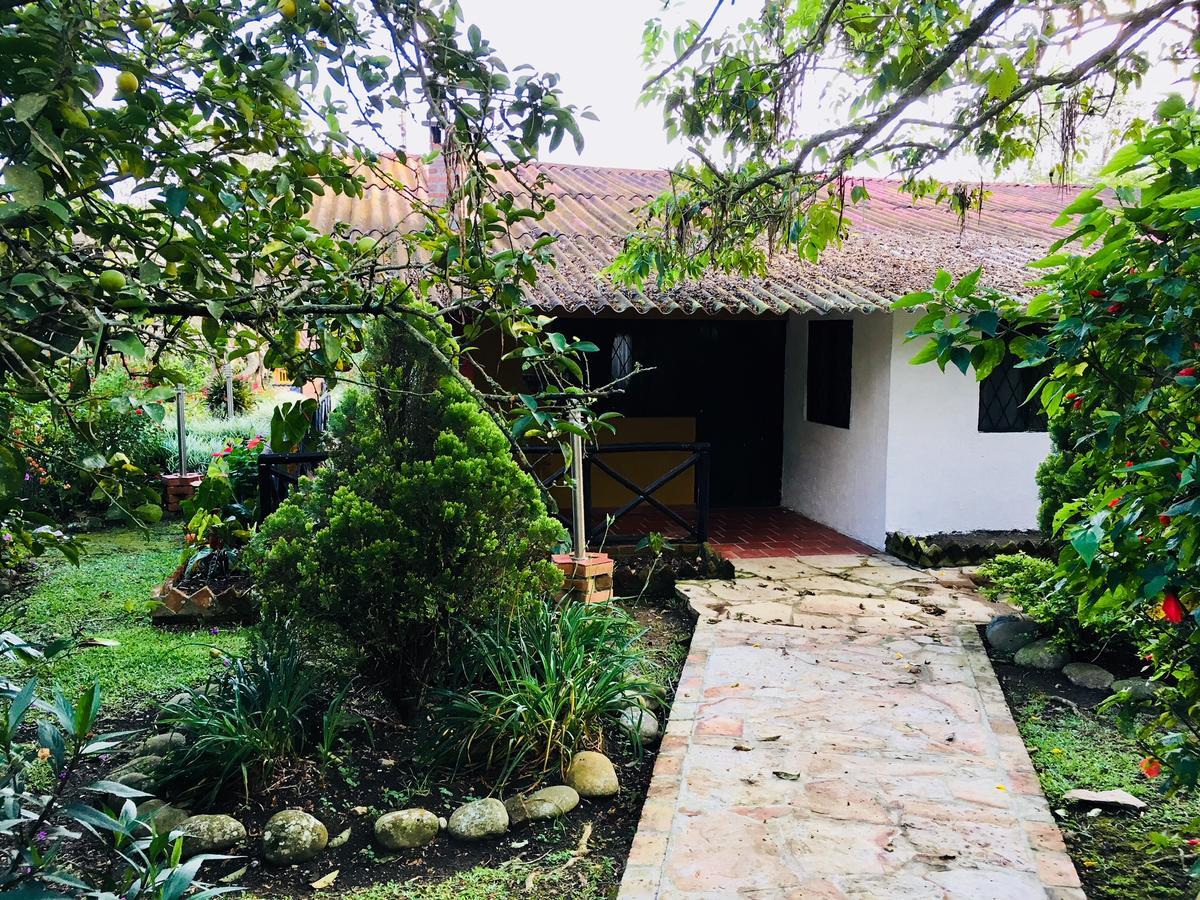 Cabanas La Carolina - Mesa De Los Santos エクステリア 写真